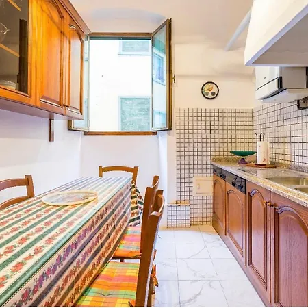 And Spacious Apartment Florence